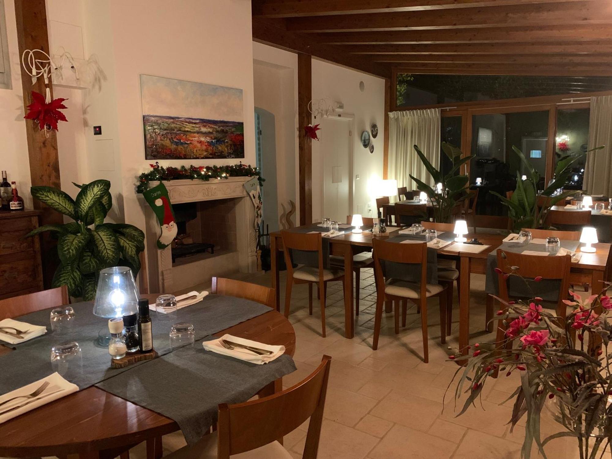 Gastronomic B&B Carlocarla Monte San Pietrangeli Exterior foto